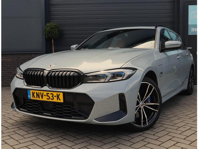 BMW 3-SERIE Touring 330e xDrive M Sport | Pano | Memory | Trekhaak | Laser | ACC | BLIS | Leer | HUD