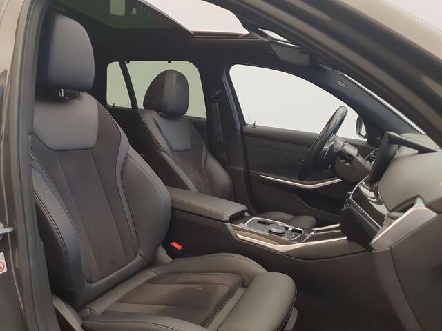 BMW 3-SERIE 330d M-Sport Pro Trekhaak, Harman Kardon, Headup Display, Bom Vol!