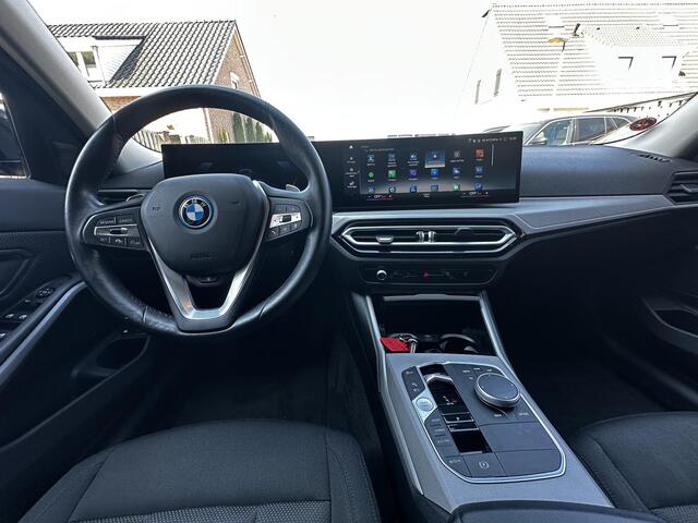 BMW 3-SERIE Touring 330e Shadow Line SOH 96,4%