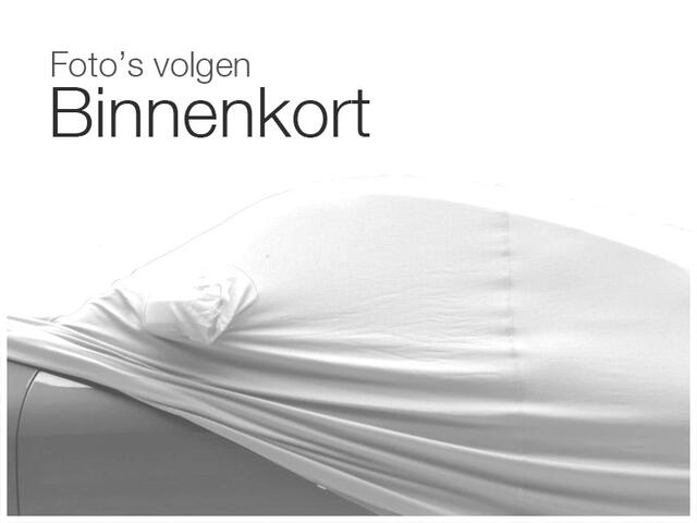 BMW 3-SERIE Touring 330e Touring M-Sport Head-Up Trekhaak 19" Leder