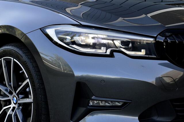 BMW 3-SERIE Touring 330i High Executive Edition Rijklaarprijs-Garantie Navigatie Led Airco 18 Inch