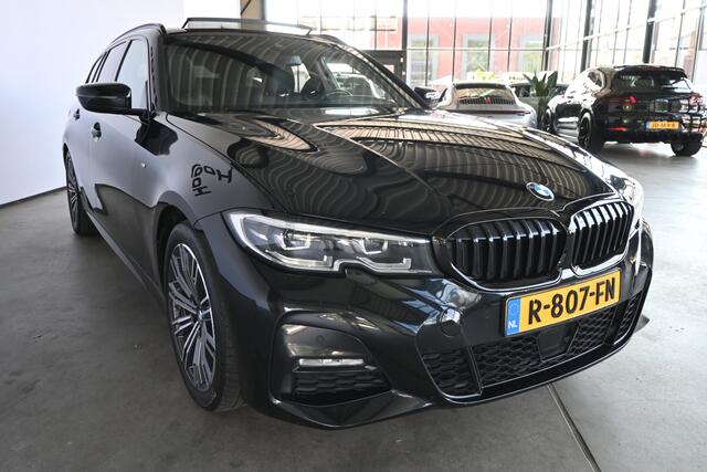 BMW 3-SERIE Touring 320i Automaat Business Edition Plus M-Pakket Navigatie LED Panoramadak Goed Onderhouden! Inruil Mogelijk!