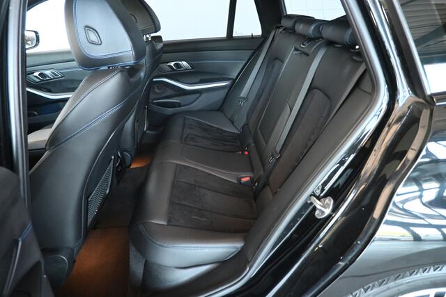 BMW 3-SERIE Touring 320i Automaat Business Edition Plus M-Pakket Navigatie LED Panoramadak Goed Onderhouden! Inruil Mogelijk!