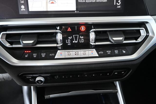 BMW 3-SERIE Touring 320i Automaat Business Edition Plus M-Pakket Navigatie LED Panoramadak Goed Onderhouden! Inruil Mogelijk!