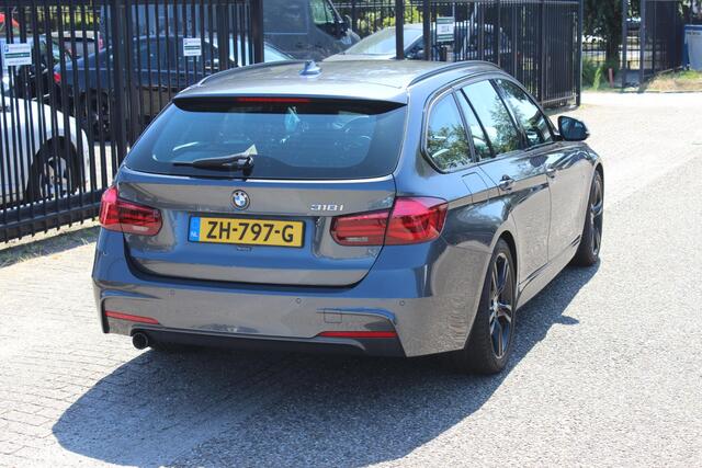 BMW 3-SERIE Touring 318i Automaat M Sport Edition