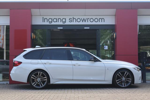 BMW 3-SERIE Touring 318i M Sport Automaat | origineel NL | Shadow Line | Virtual Cockpit |
