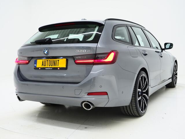 BMW 3-SERIE Touring 320e xDrive LCI Shadowline | Panoramadak | LaserLED | HUD | Adaptive Cruise | 360 | Dodehoek | Carplay