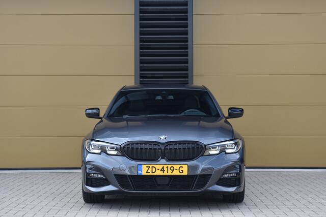 BMW 3-SERIE 330i Executive Edition * M-Sportpakket * Head-up * Sportremmen * A-spoiler *