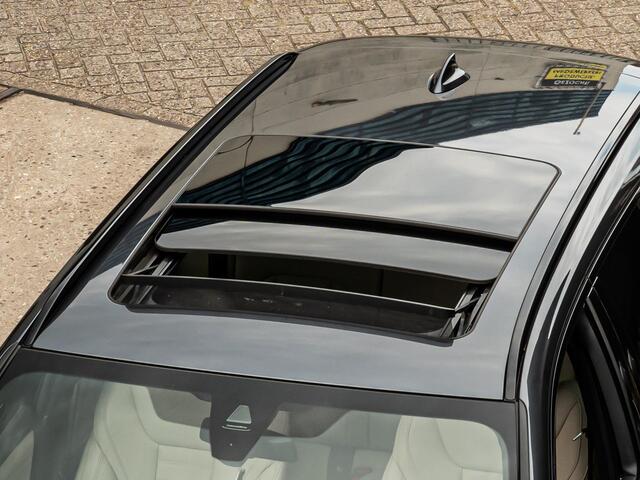 BMW 3-SERIE 330e Touring M Sport Pano Camera ACC