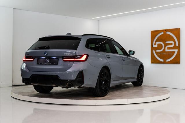BMW 3-SERIE Touring 330e xDrive M Sport Pro Edition 292PK | Brooklyn | Pano | Sfeer | Harman/Kardon | HUD | VOL! Fabrieksgarantie