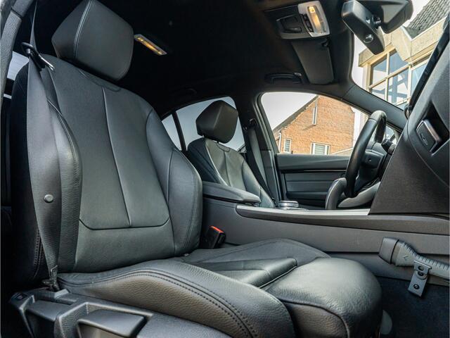 BMW 3-SERIE 330e Edition M Sport Executive ORG NL CAMERA LEDER STOELVERW ADAP LED