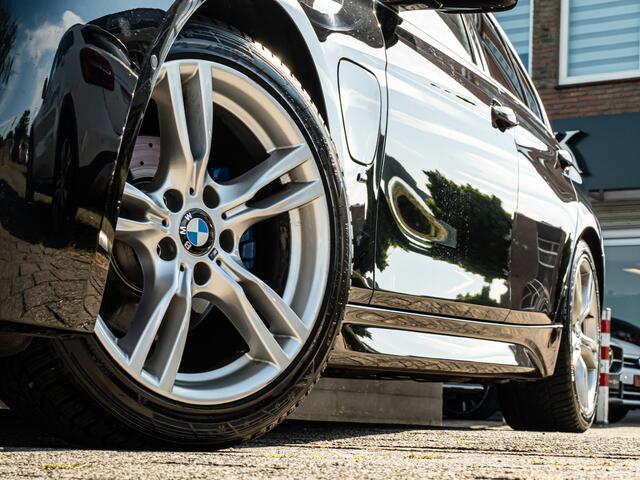 BMW 3-SERIE 330e Edition M Sport Executive ORG NL CAMERA LEDER STOELVERW ADAP LED