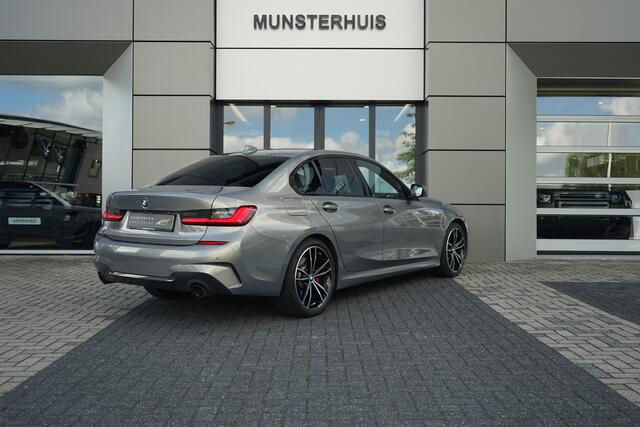 BMW 3-SERIE 318i Executive Edition | Head-up display |