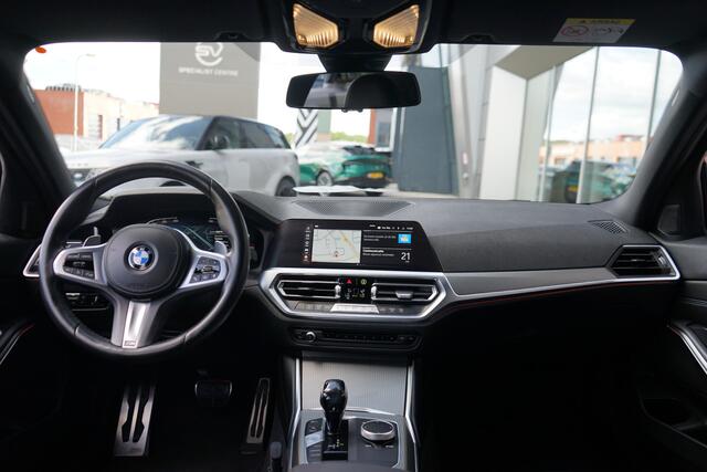 BMW 3-SERIE 318i Executive Edition | Head-up display |