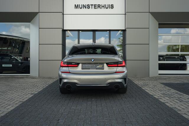 BMW 3-SERIE 318i Executive Edition | Head-up display |