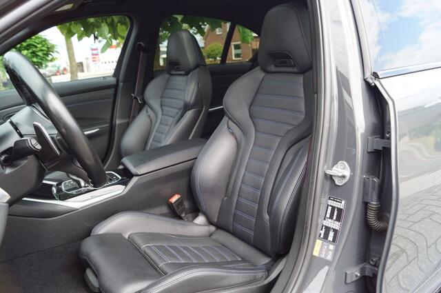 BMW 3-SERIE 330e (292pk) M3 Stoelen//Panodak/M340I Look/Trekhaak/Carbon