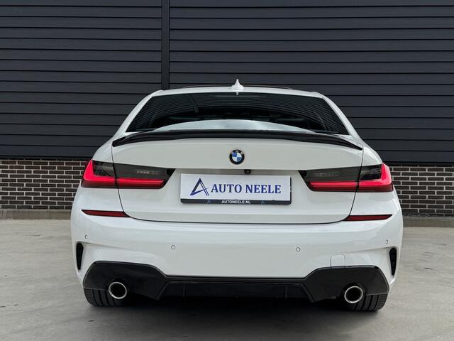 BMW 3-SERIE 330e M Sport 292 pk LASER, PANO, Memory, ACC, HUD
