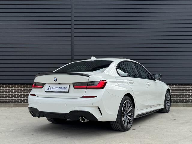 BMW 3-SERIE 330e M Sport 292 pk LASER, PANO, Memory, ACC, HUD