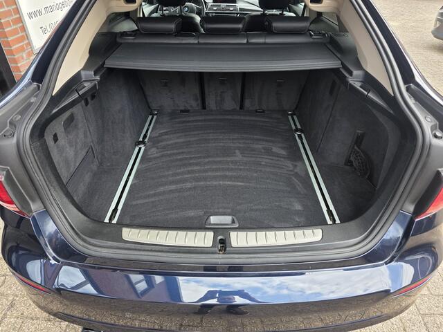 BMW 3-SERIE 320i High Executive Sport Line