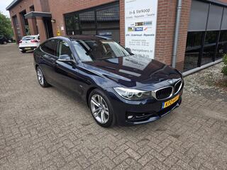 BMW 3-SERIE