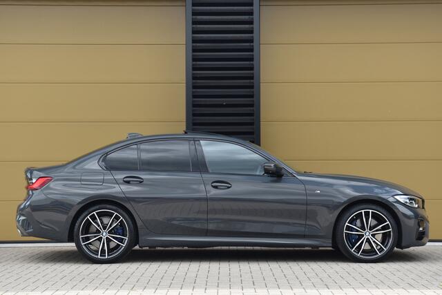 BMW 3-SERIE 330e High Exe M-Sport * Harman/Kardon * Schuifdak * M-Achterspoiler * SOH 84.7% * Head-up *