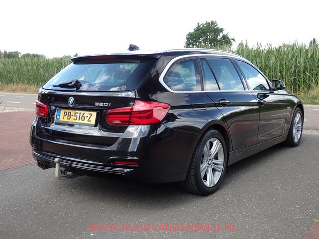 BMW 3-SERIE Touring 320i SPORTLINE TREKHAAK / SPORTSTOEL / CRUISE