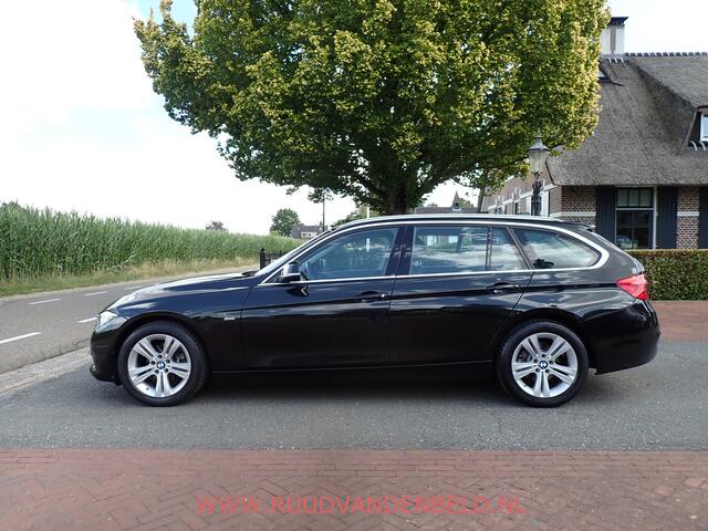 BMW 3-SERIE Touring 320i SPORTLINE TREKHAAK / SPORTSTOEL / CRUISE