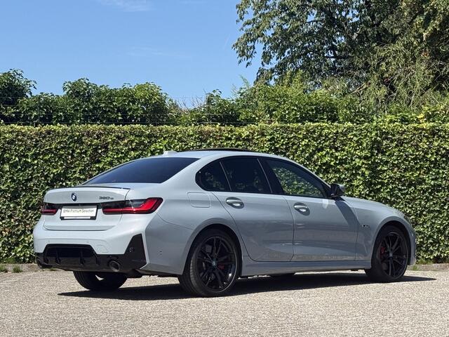 BMW 3-SERIE 320e | M-Sport Pro | Schuif-/Kanteldak | 19'' | HiFi | Camera | Comfort Access | Elek. Stoelverst.