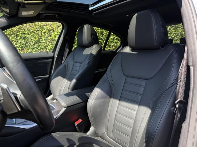 BMW 3-SERIE 320e | M-Sport Pro | Schuif-/Kanteldak | 19'' | HiFi | Camera | Comfort Access | Elek. Stoelverst.