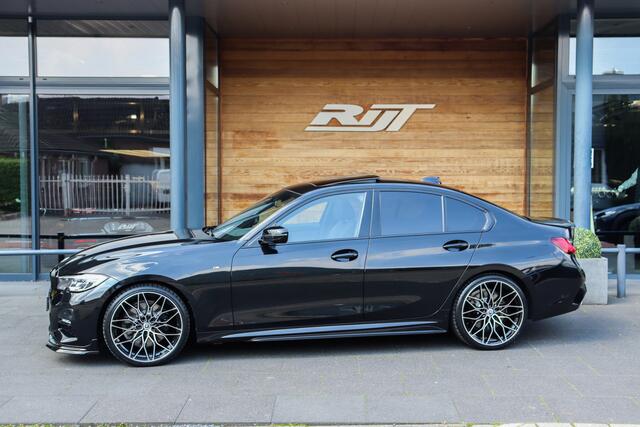 BMW 3-SERIE 330i M-Performance **E.dak/Laser/M-Sport/BMW Live/Sportleder**