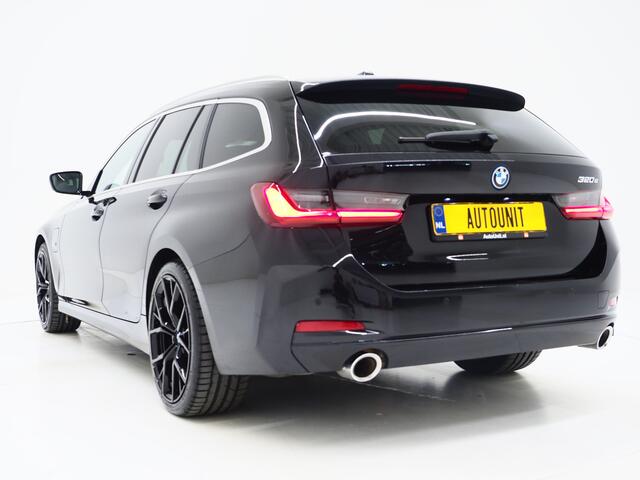 BMW 3-SERIE Touring 320e LCI | Sportstoelen | Leder | Sfeerlicht | Dodehoek | Cruise | Stoelverwarming | Carplay