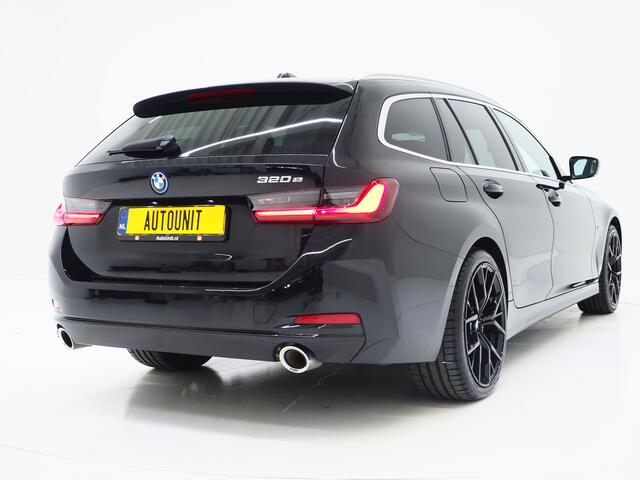 BMW 3-SERIE Touring 320e LCI | Sportstoelen | Leder | Sfeerlicht | Dodehoek | Cruise | Stoelverwarming | Carplay
