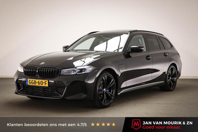 BMW 3-SERIE Touring 330e M-Sport | SOH 95% | PANORAMADAK | HEAD UP | HOUTAFWERKING | CAMERA | 19"