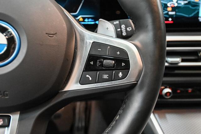 BMW 3-SERIE 320e | PANO | HUD | ACC | TREKHAAK |
