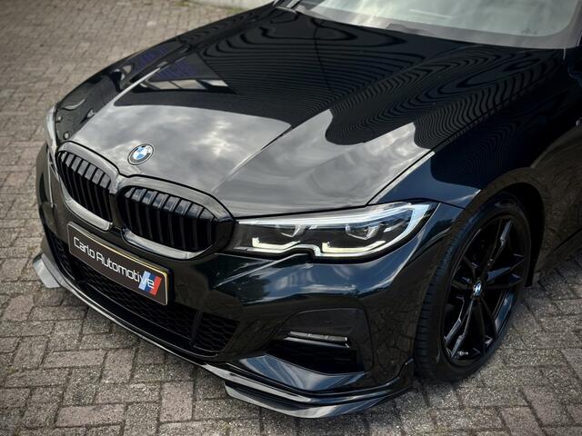 BMW 3-SERIE 318i M-PERFORMANCE DAK|HiFi|CAMERA|STOELVERW|NAP