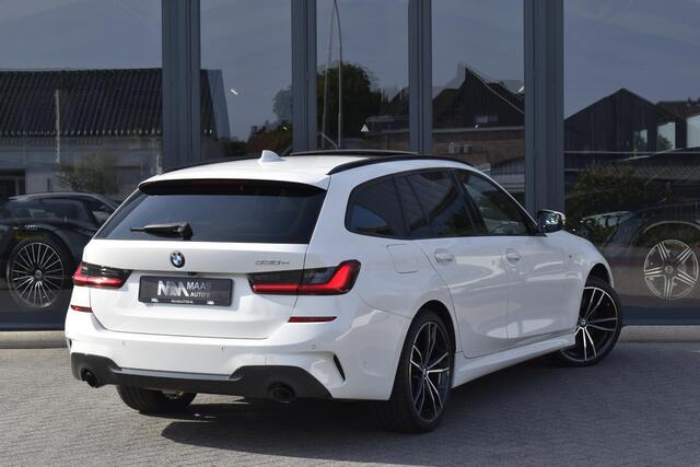 BMW 3-SERIE Touring 330e High Executive M-pakket BTW Pano Head-up