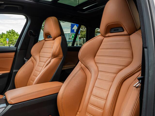 BMW 3-SERIE Touring 330e xDrive High Exe M-Sport PANO HUD CAMERA MEMORY M-SPORT STOELEN OXIDGRAU BOMVOL!!