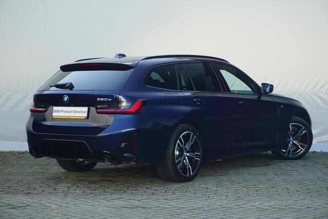 BMW 3-SERIE Touring 320e | Sport Pakket Pro | Harman Kardon | Comfort Acces | Stoel- en Stuurverwarming | Elektrisch stoelen | Panorama Dak | Trekhaak |