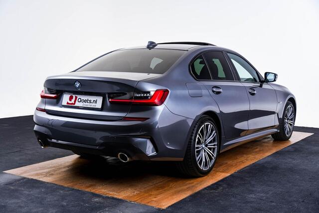BMW 3-SERIE 330e High Executive M Sport - Schuif-/kanteldak - Active Cruise Control - Head up - Elektrische verstelbare/verwarmde stoelen - Hifi - Comfort Access - BMW Laserlight - Getinte ruiten -