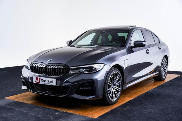 BMW 3-SERIE 330e High Executive M Sport - Schuif-/kanteldak - Active Cruise Control - Head up - Elektrische verstelbare/verwarmde stoelen - Hifi - Comfort Access - BMW Laserlight - Getinte ruiten -