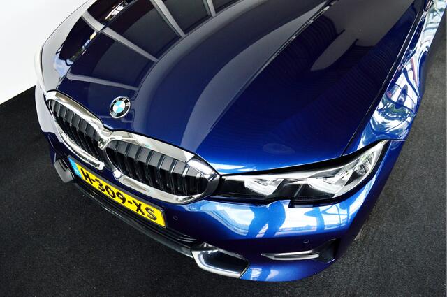 BMW 3-SERIE 320i Executive Edition Sport