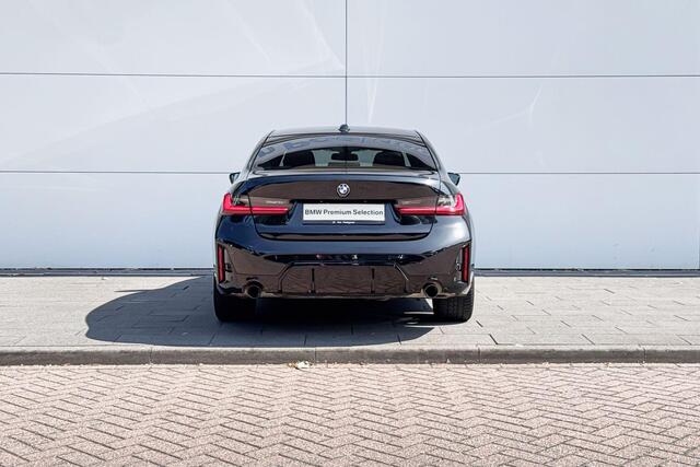 BMW 3-SERIE Sedan 318i