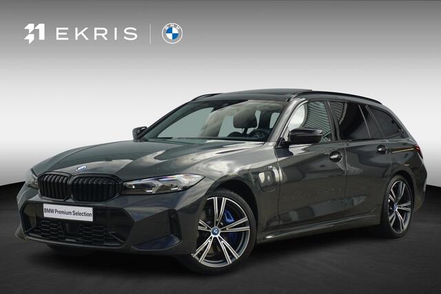 BMW 3-SERIE Touring 320e | M Sportpakket Pro | Panoramadak | Harman Kardon | Elektrisch verstelbare stoelen | Comfort Access