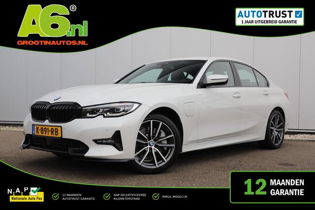 BMW 3-SERIE 330e High Executive Shadowline Pakket Leder 18 inch Full LED Harman Kardon Adaptive Cruise Memory Stoelen