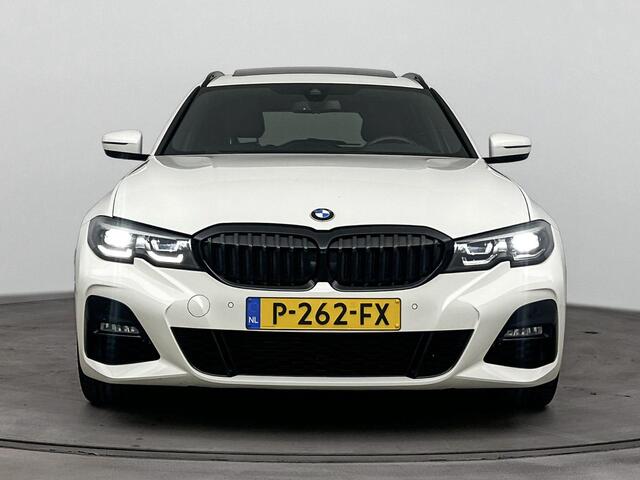 BMW 3-SERIE Touring 320i Executive Edition 184PK | M-Sport | Panorama-dak | Achteruitrijcamera | Stoelverwarming | Climate Control
