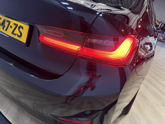 BMW 3-SERIE 320i High Executive Airco ECC | Sfeer | Keyless | 19 Inch | Apple Carplay | HiFI | Isofix