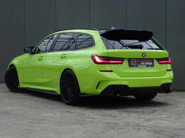 BMW 3-SERIE Touring 318i M-Performance * EYE CATCHER !!