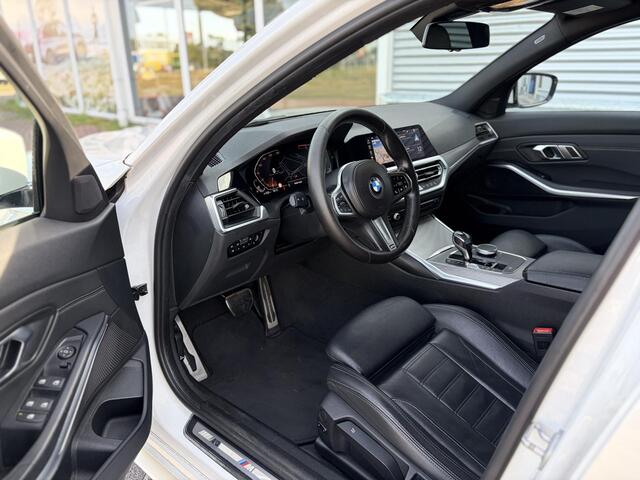BMW 3-SERIE 320i High Executive Edition M Pakket / HUD / LED / NL Auto / 2019