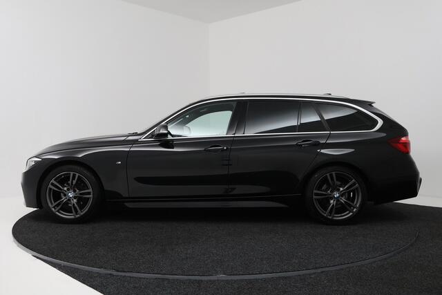 BMW 3-SERIE Touring 320i Edition M Sport Shadow High Executive (PANORAMADAK, STOELVERWARMING, CAMERA, CRUISE C