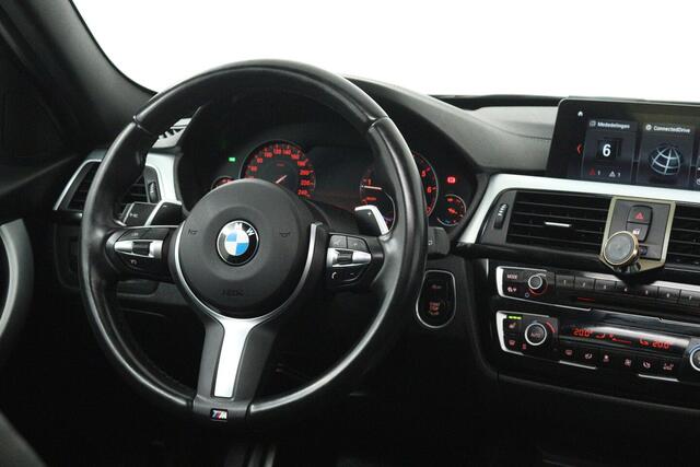 BMW 3-SERIE Touring 320i Edition M Sport Shadow High Executive (PANORAMADAK, STOELVERWARMING, CAMERA, CRUISE C